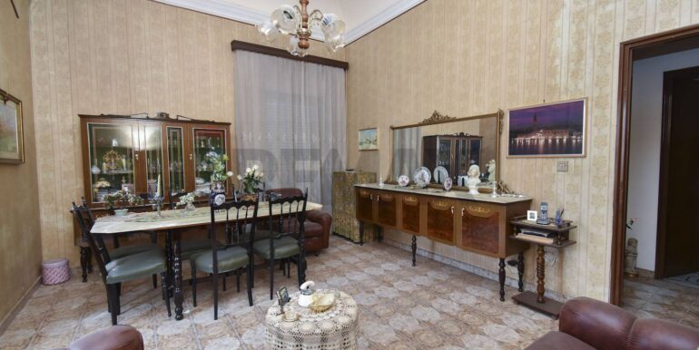 20251127173536-998919-17