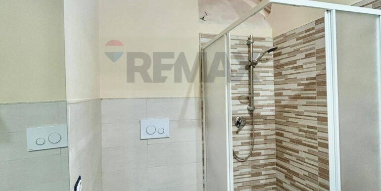 20251128101908-1004263-9