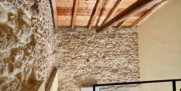 20251128103817-1004297-13