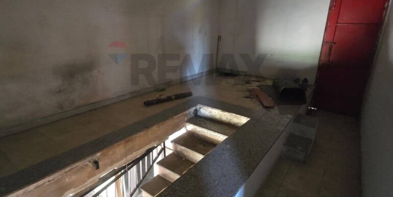 20251128122313-991987-37