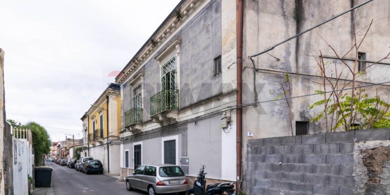 20251128123555-1002254-24