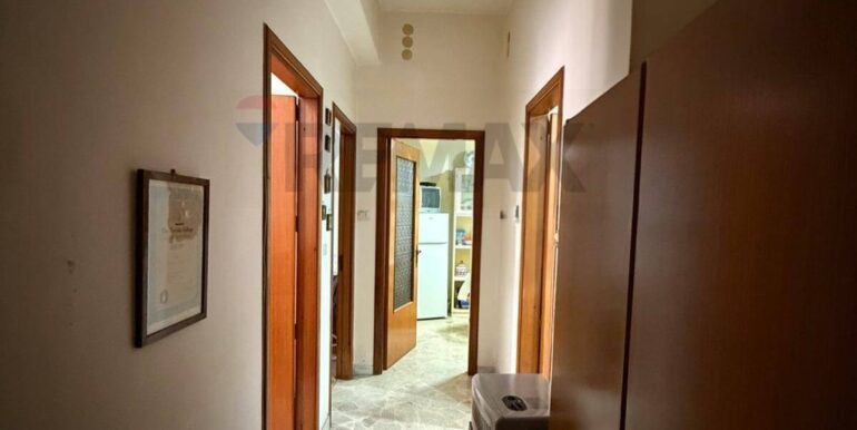 20251128165441-1005405-9