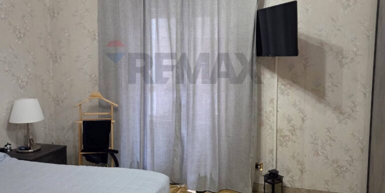 20251128194159-1005468-13