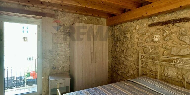 2025112893405-1004254-5