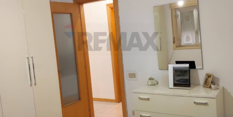 20251129121059-1005489-9