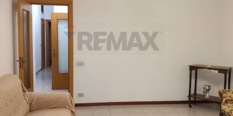 20251129121101-1005489-24