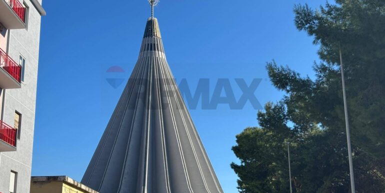 20251130183409-1005529-32