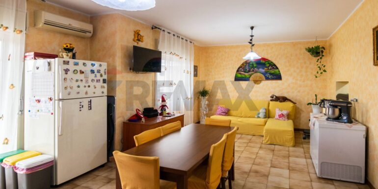 20251130191228-997520-15