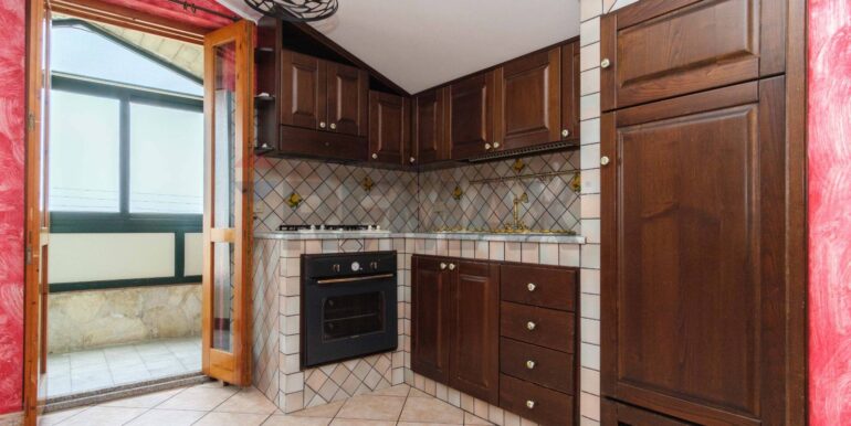 20251201114243-1005676-7