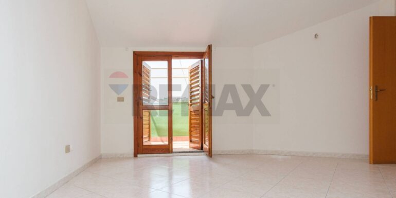 20251201114244-1005676-12