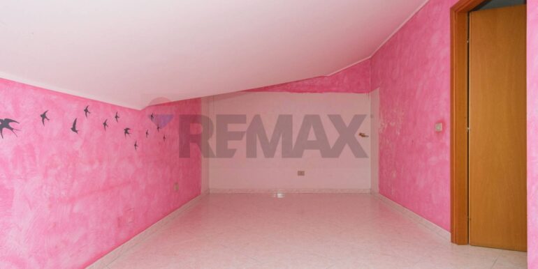 20251201114244-1005676-9