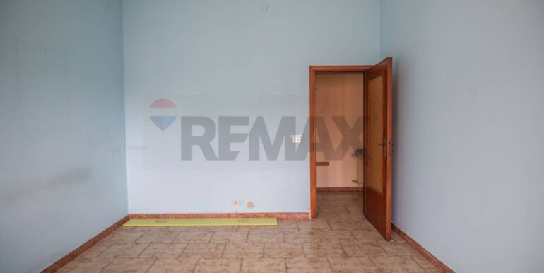 20251201151619-1000442-21