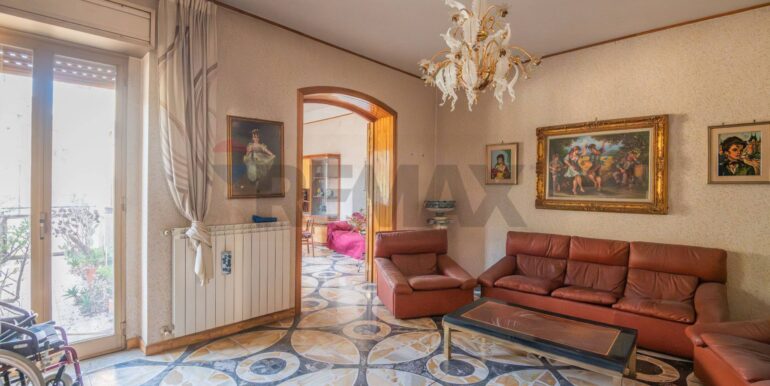 20251201152843-1000470-12