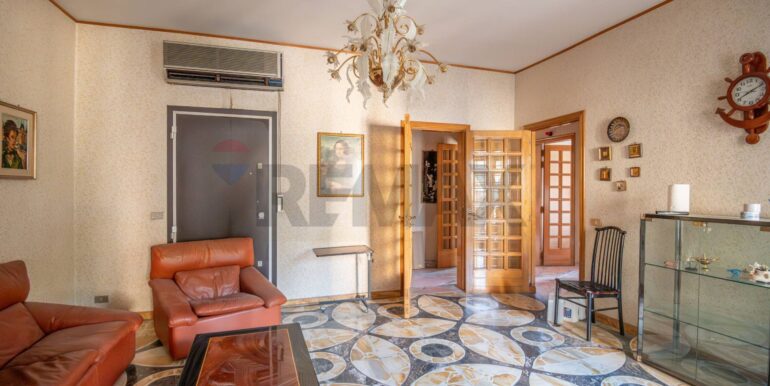 20251201152850-1000470-13