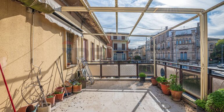 20251201152905-1000470-16