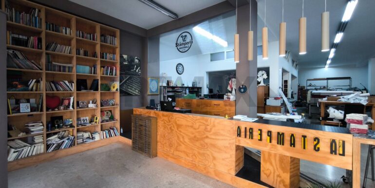 20251201194459-1005842-5