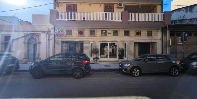 20251201202247-1005844-7