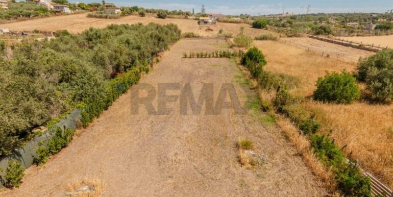 20251202114410-1005907-11