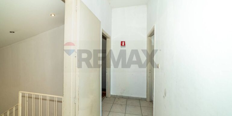 20251202125758-1005723-4