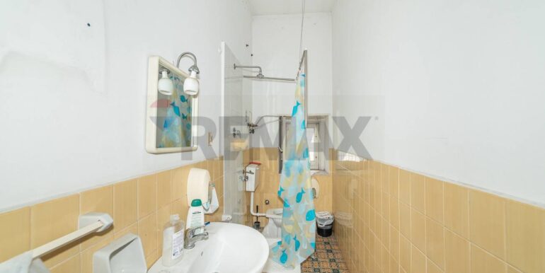 20251202125807-1005723-8