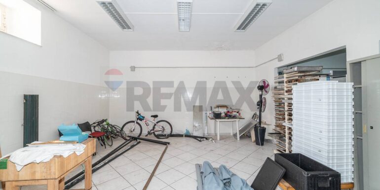 20251202125817-1005723-12