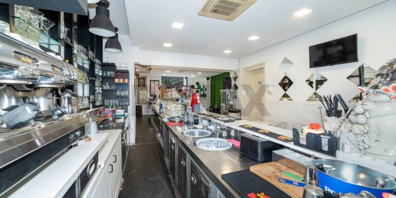 20251202125838-1005723-21