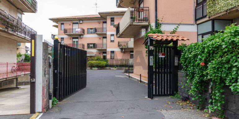 20251202180247-1006055-44