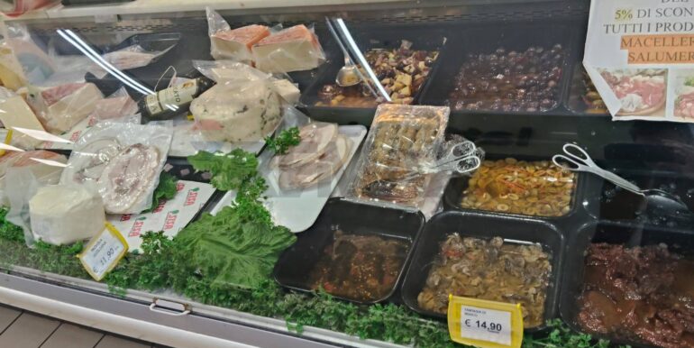 20251202181408-1006056-11