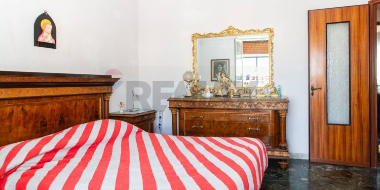 20251202192941-1005910-16