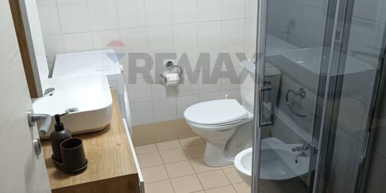 20251202194248-1006074-6