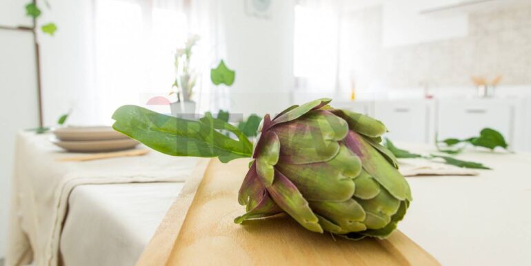 20251203160306-1006177-9