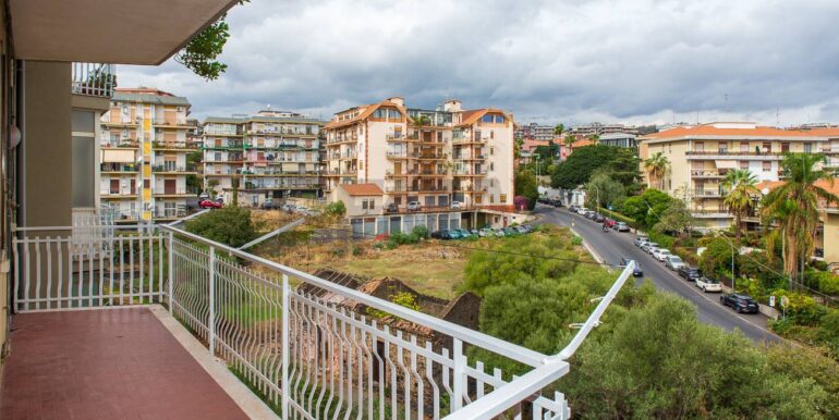 20251203160329-1006177-17