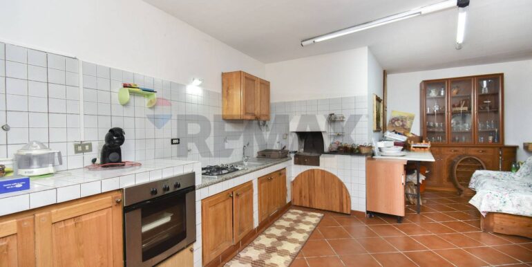 20251203175304-1006208-9