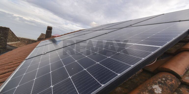 20251203175311-1006208-12