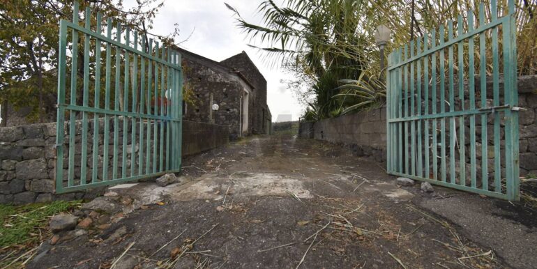 20251203175320-1006208-16