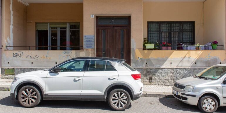 20251203184215-1006247-3