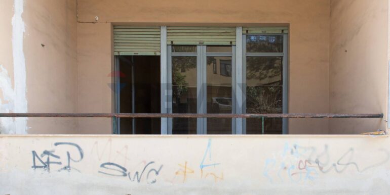 20251203184215-1006247-4