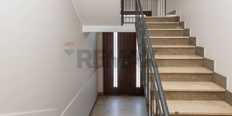 20251203184216-1006247-7