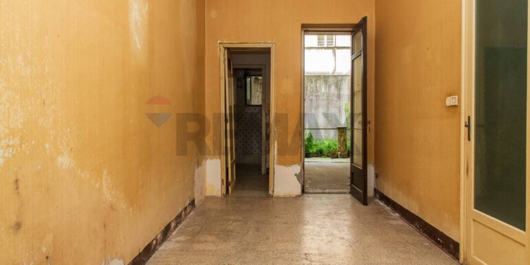 20251203184217-1006247-17