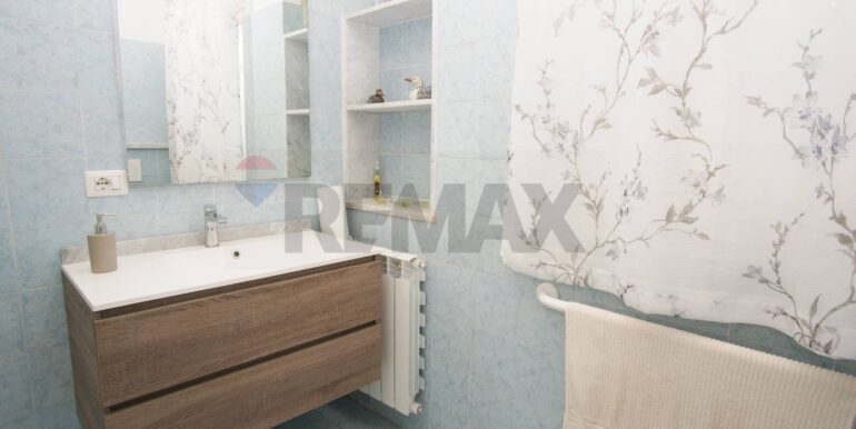 2025120344346-998786-53