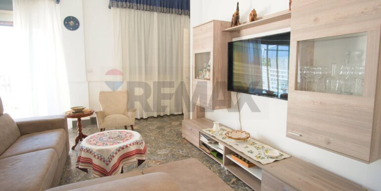 2025120344356-998786-56