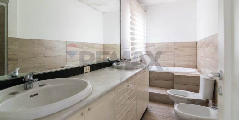 2025120394532-1003403-10