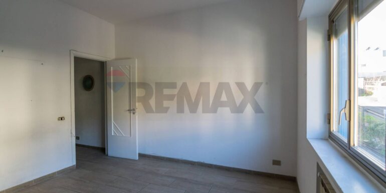 2025120394624-1003403-28