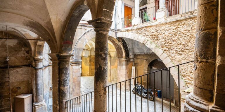 2025120404518-1002882-53