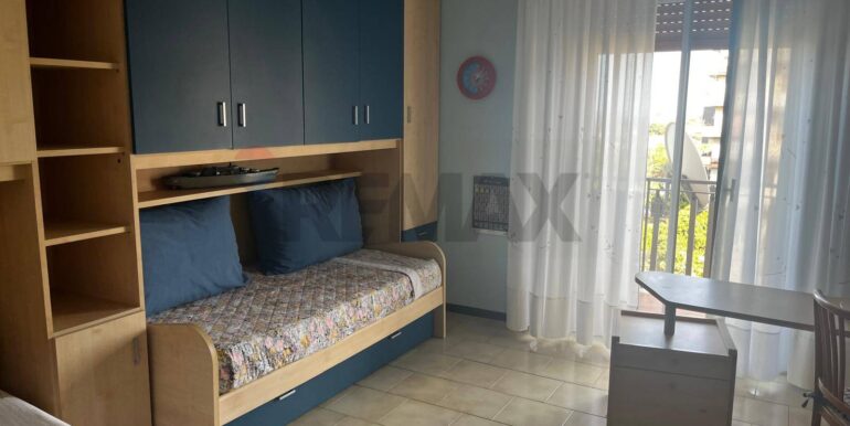 20251204100012-1006270-9