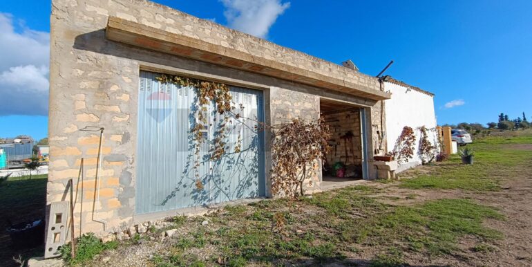 20251204103500-1006333-2