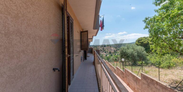 20251204154024-1006415-7