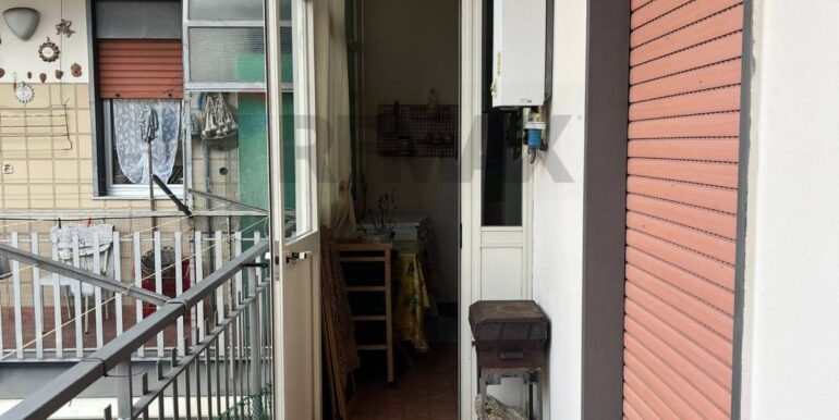 20251204174210-1006270-25