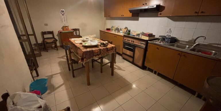 20251204175607-1006399-16