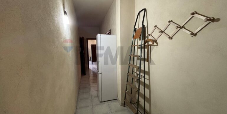 20251204175655-1006399-20